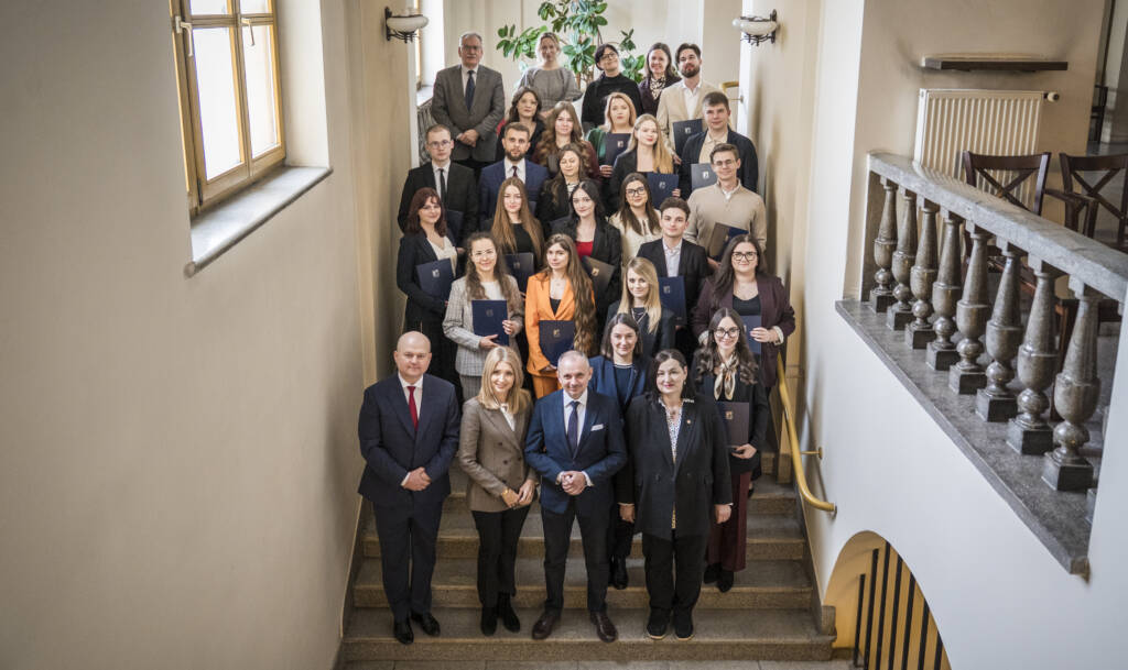 EAttachments9314215691a30a6b2afc0097362e7c4cc2ec460