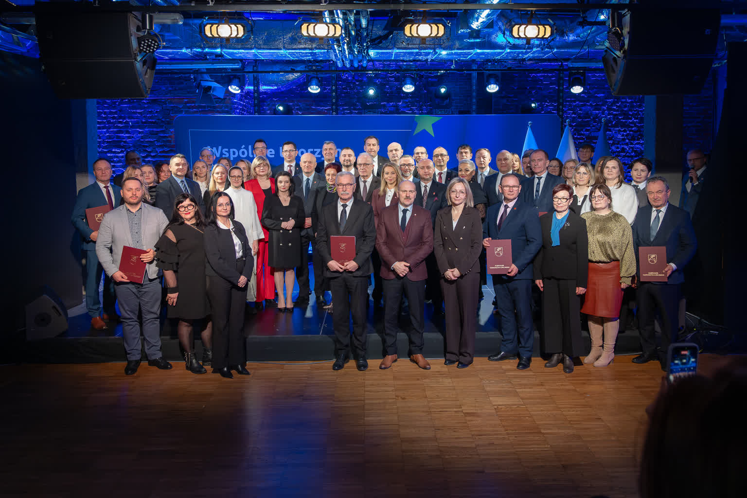Projekty społeczne i edukacyjne w regionie. Podpisano umowy