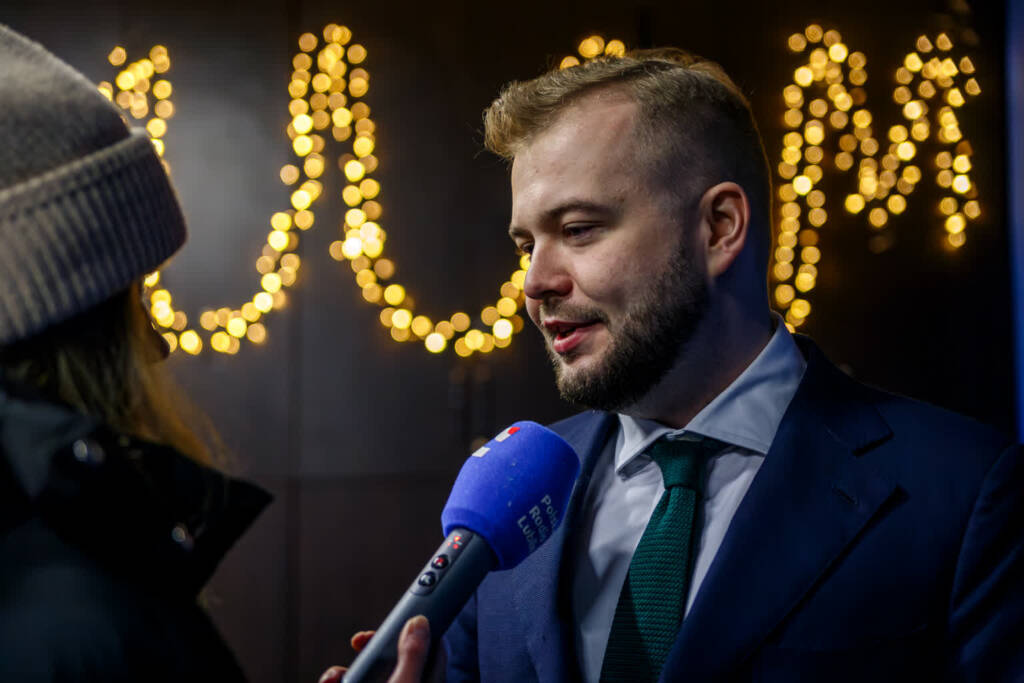 EAttachments932429594f958f4355df9bf63dbf7b38943e3e1 xl