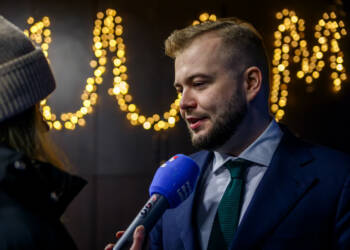 EAttachments932429594f958f4355df9bf63dbf7b38943e3e1 xl