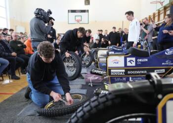 EAttachments93283533e47a640011c208acb4d7b5fffc3c47e xl