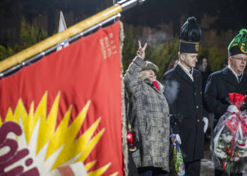 EAttachments9335294ab2d2074d841230a86b46b06af528f4e xl