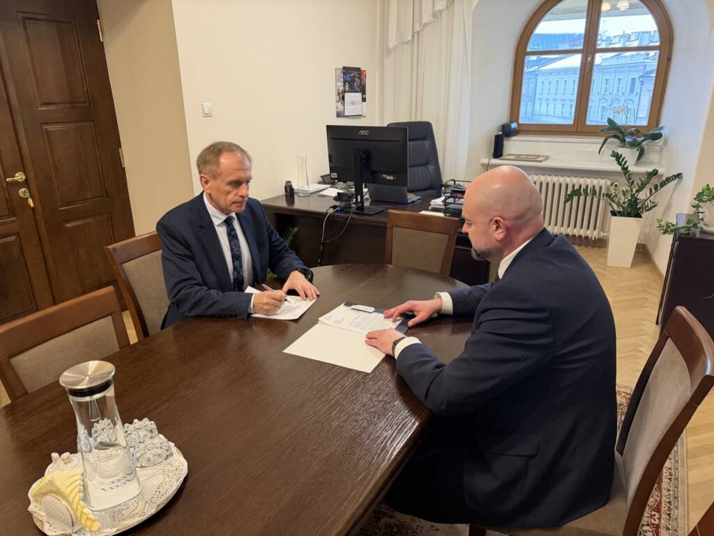 Pytania do prezydenta. Poseł interweniuje ws. dzikich lokatorów 2 EAttachments9343275c4a4116bda1088244cf0aaefa7a494fe