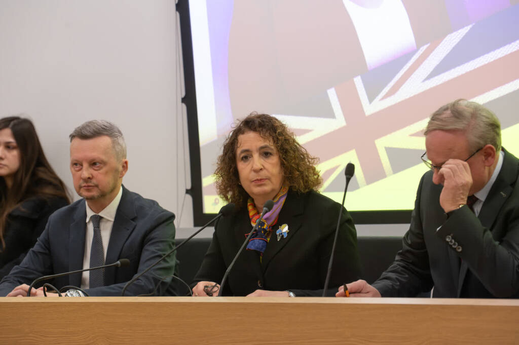 EAttachments9345100ef1cb57c8b9fd1892435a527b76b1dcb xl