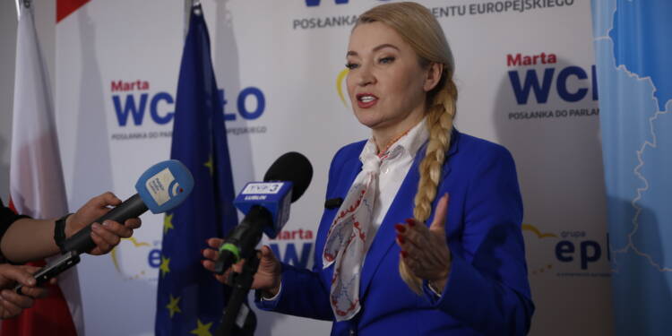 EAttachments93468849cd6b2a5fa8d3a499a318abeab57f958