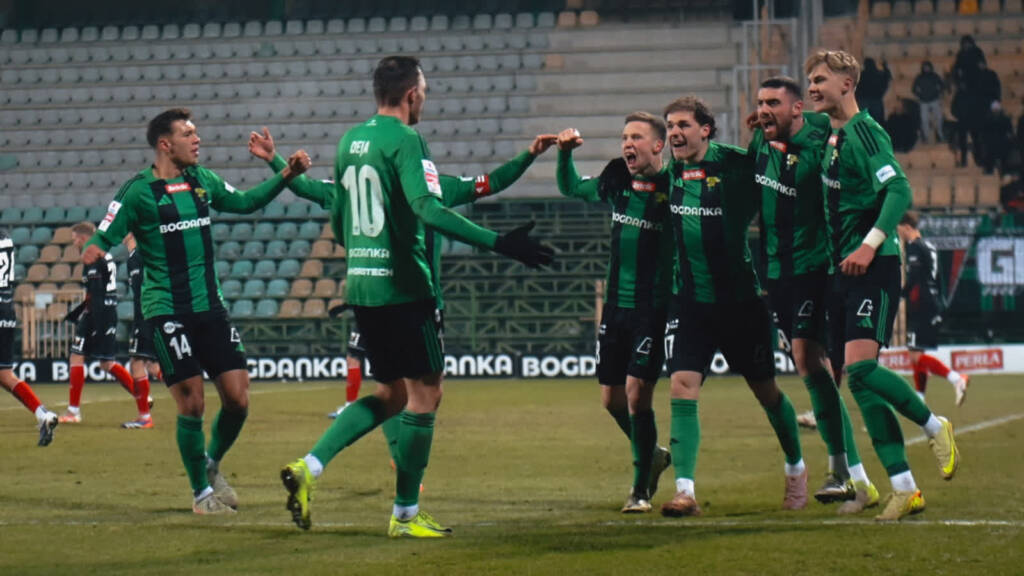 "Trzymamy się założeń". Piłkarze Górnika wygranej z GKS-em Tychy 1 EAttachments9352218f5f3a0ff32852f6d2a8ee32eba1a0e46 xl