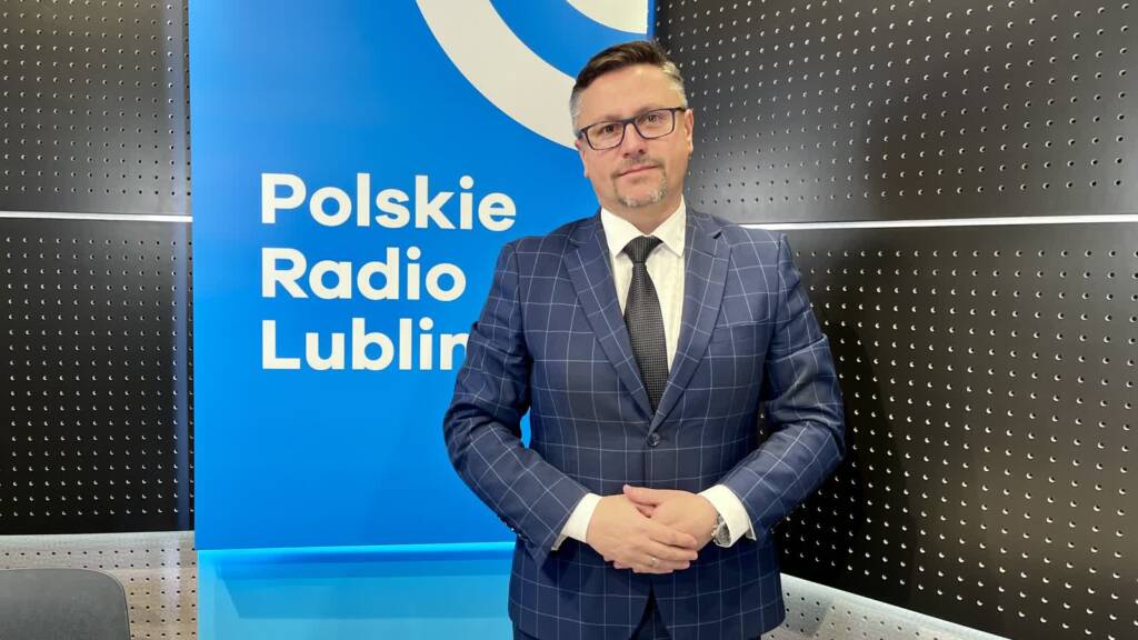 EAttachments935939091344e4d58002f2919cfb648cb06273c xl