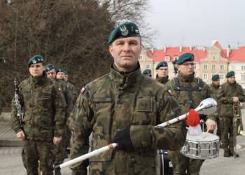 EAttachments7768640c0401854f518fd63406de4e68aa268d8