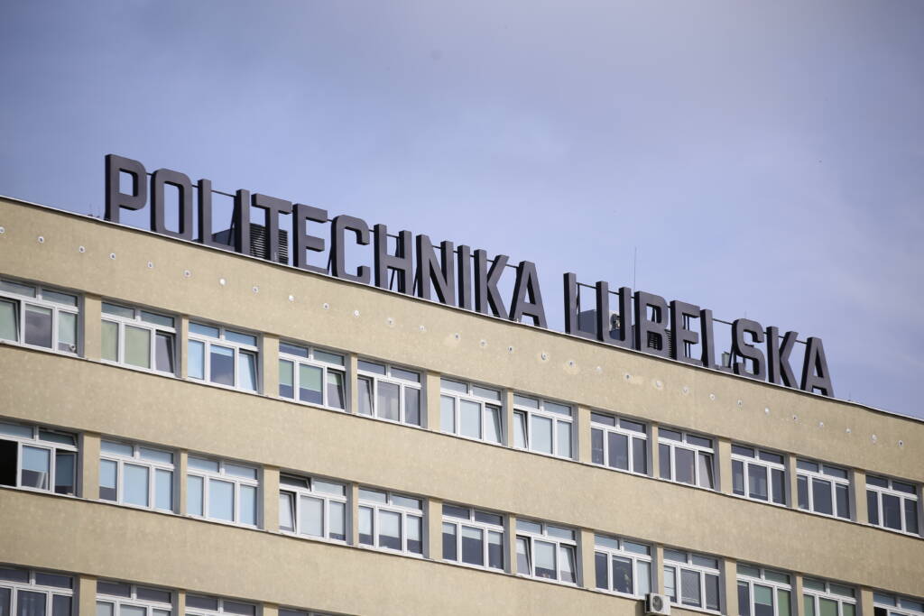 EAttachments80532969c97bbe044f5dffdbff4622e925258d1