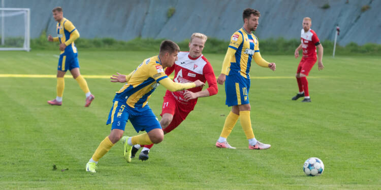 III liga: Chełmianka zwycięża w ostatniej minucie, Avia Świdnik lepsza w derbach 1 EAttachments898972158ab6383317317d66350a9ca8aa4870b xl