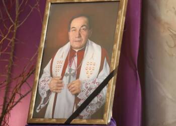 EAttachments9363170a5f54d1e6c6e2f5c15242bf6514521b9 xl