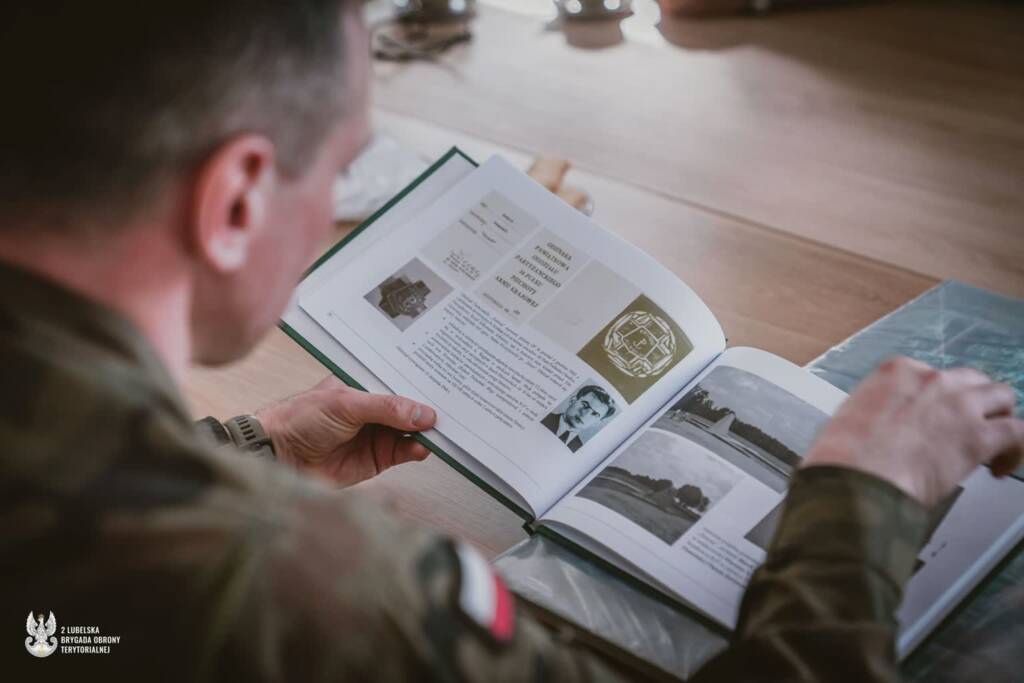 EAttachments936716237b14904e898ede49c3da9a017c0d99f xl