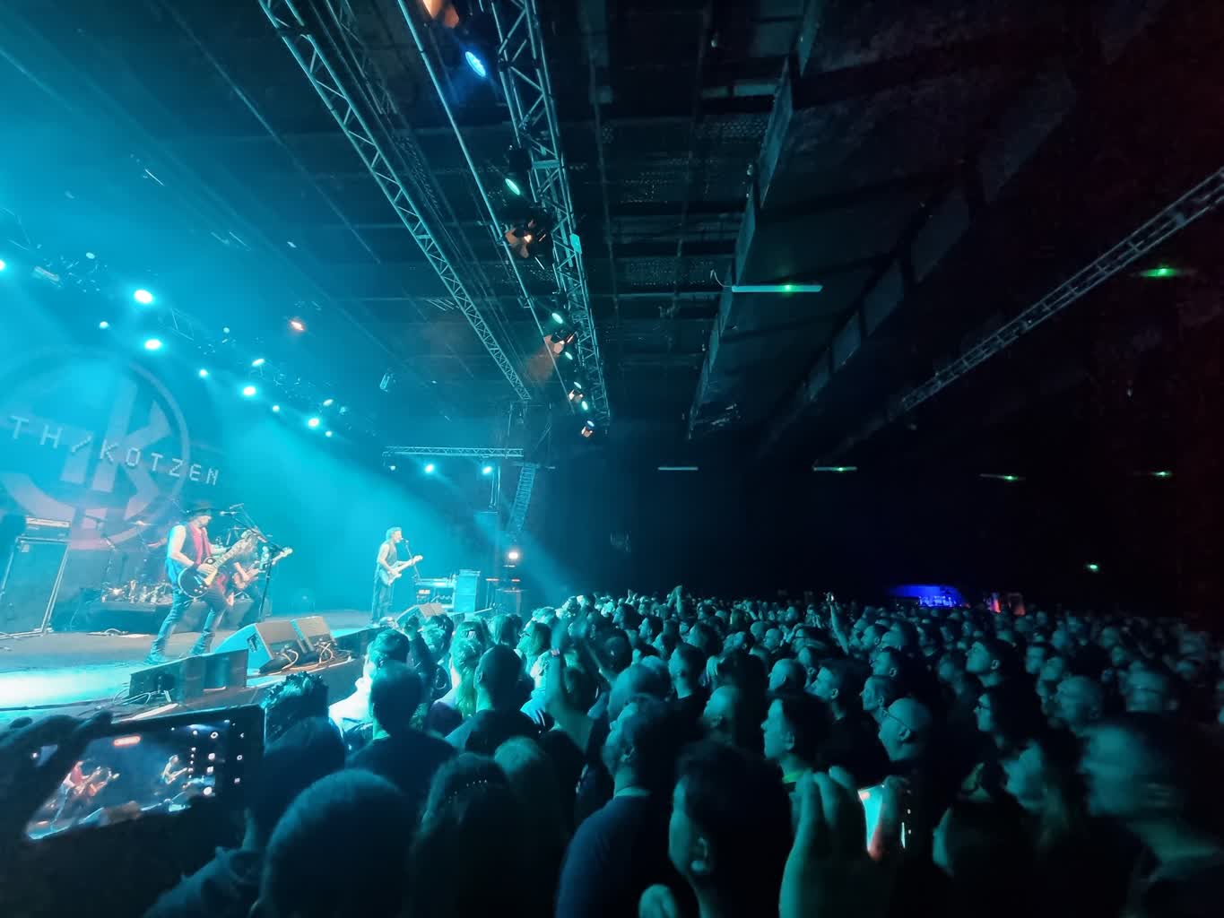 "100% rock'n'rolla" - relacja z koncertu duetu Smith / Kotzen w Warszawie 2 20260302_211502.jpg