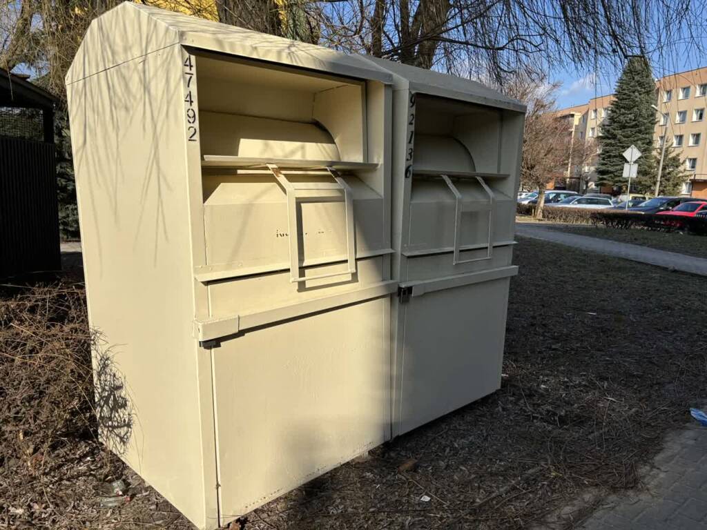 Kontenery na używaną odzież. W Łęcznej mają pomysł na odpady 2 EAttachments9370157409b0bb0ffa8805f8f25c5cf10901ed0 xl