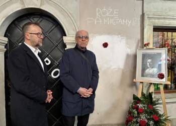 EAttachments93728285a8eeafcb54da2478b189d2fa80462ab xl