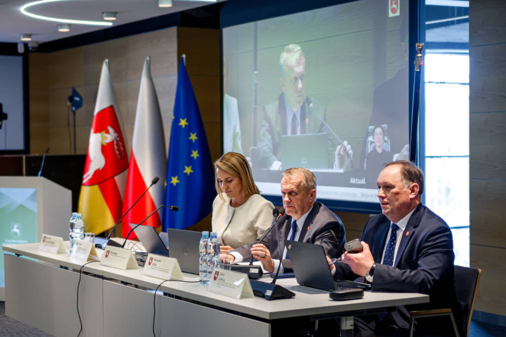 EAttachments9372980eced852c07f58f84c2ebc3df26e7e42c xl