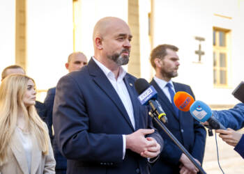 EAttachments9376587e640084198cdf2b14fb5903c86bb853c xl