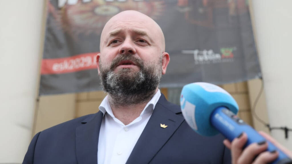 EAttachments9376987f4b55dfc52052ecc7e92eb546564da84 xl