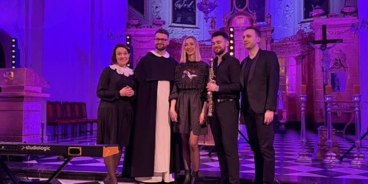 „Z poetami o tym, co ważne". Wyjątkowy koncert w Lublinie 1 EAttachments9379898d95d8ec9c42c577b3e1d180d2d5a3f5c xl