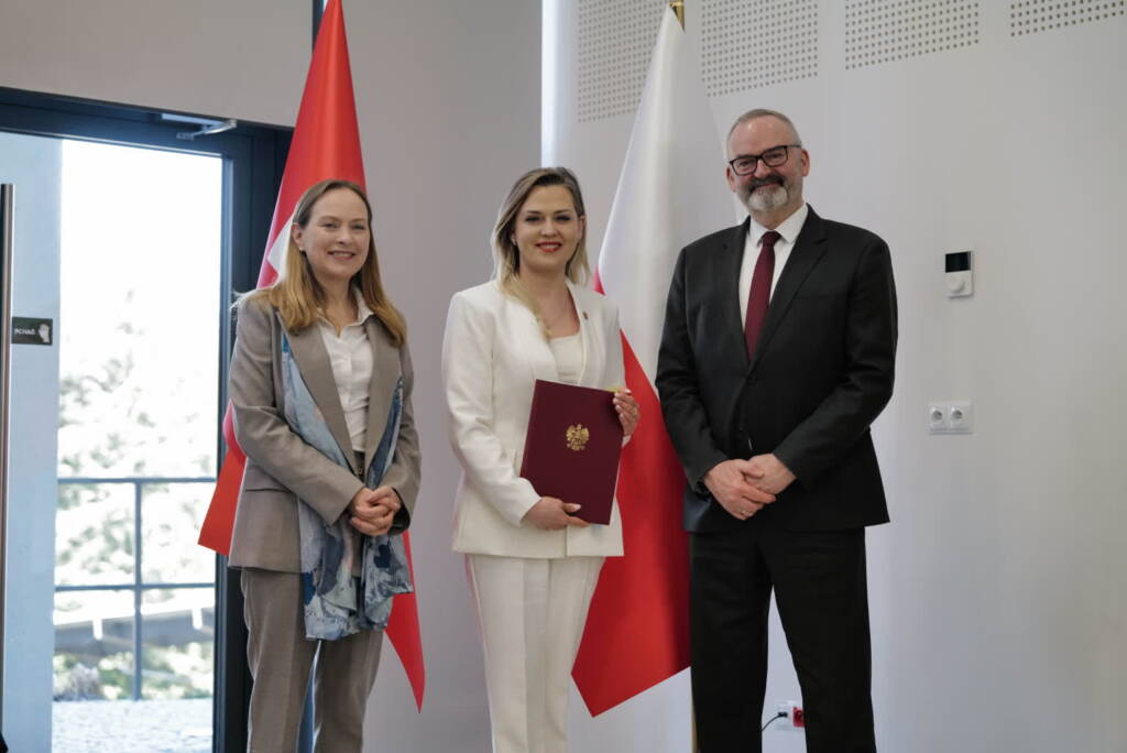 EAttachments93799541a0c0ebcefb9512257ade8bf1f9fb796 xl