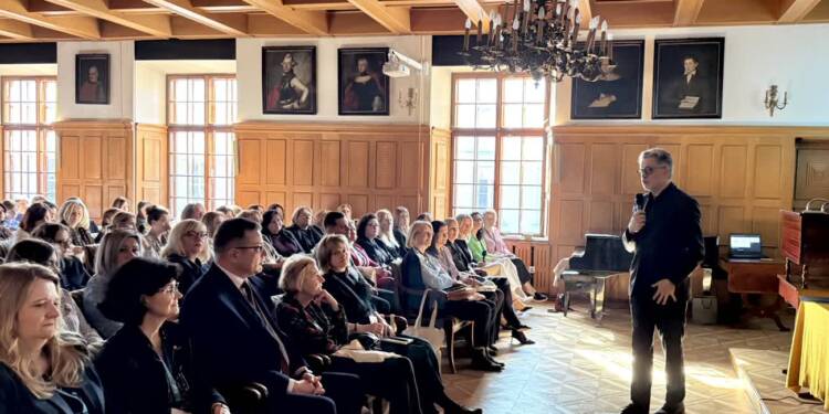 EAttachments93800854efe48060c2eca35b092cc6497dd3e08 xl