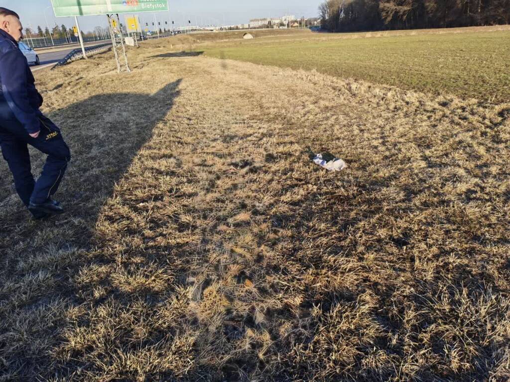 EAttachments93825599f8a1c64dd590756203967ff15805e27 xl