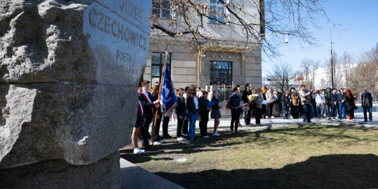 EAttachments93920053cf3ea5960809ceeea5fcc5b2ca77c0f xl