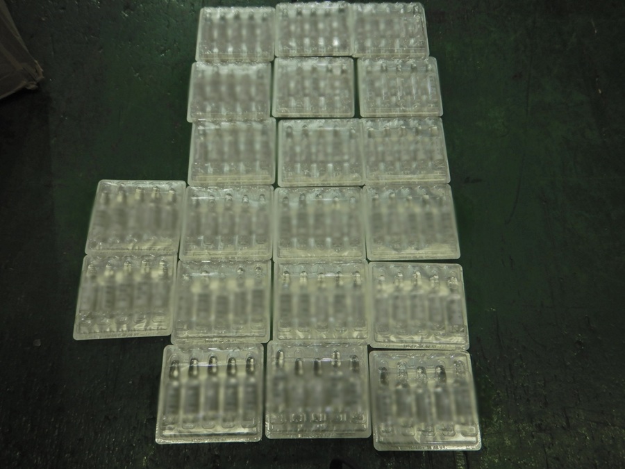 Leki i preparaty medyczne zatrzymane na przejściu granicznym 3 20260317_leki_OCD_Terespol(2).jpg