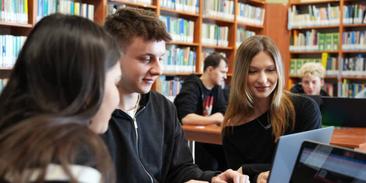 EAttachments9395576e8cc35c700e42c63cf9ebf2a80afa148 xl