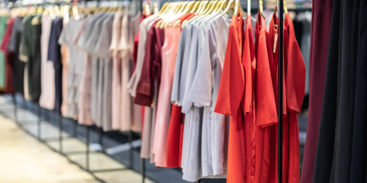 Jak nosić sukienkę koszulową do pracy — zestawy na wiosnę 1 EAttachments9398645f035e7985b2094d7de37f030088b56ba xl