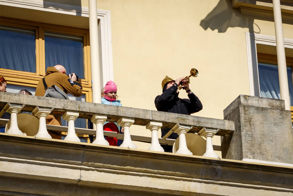 EAttachments939913116e454aebf8353f022c62959dbb82961 xl