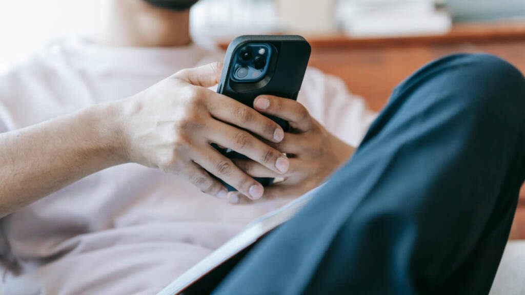 Pracownik banku okazał się oszustem. 49-latek stracił duże pieniądze 1 EAttachments94011083fea09d3a59deecbcac5cc4f6d369473 xl