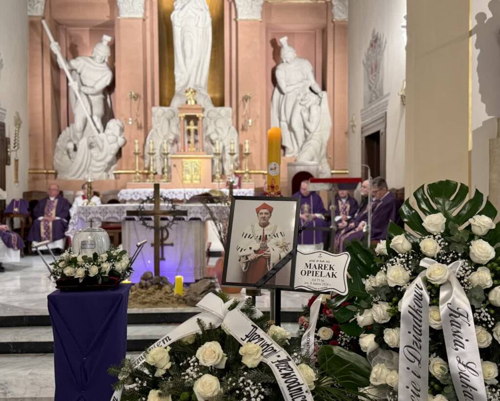 EAttachments9401521ea5a27eaf3ea38dc7cff658eaaaa1fba xl