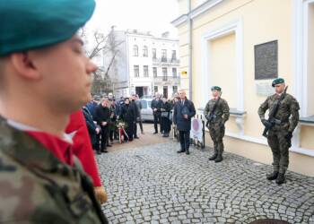 EAttachments94091938727ebd599a5c5c090ab404464d7294c xl