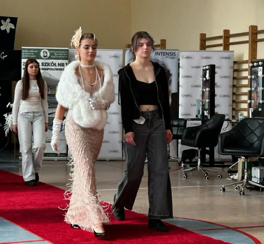 Fryzjerstwo może być sztuką. Paryskie salony w puławskim konkursie 3 657386124_2138732260261393_5806770548003018526_n.jpg