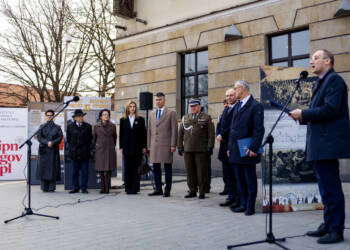 EAttachments9410901fb18f11997fe988df7c7d58f02d1ab57 xl