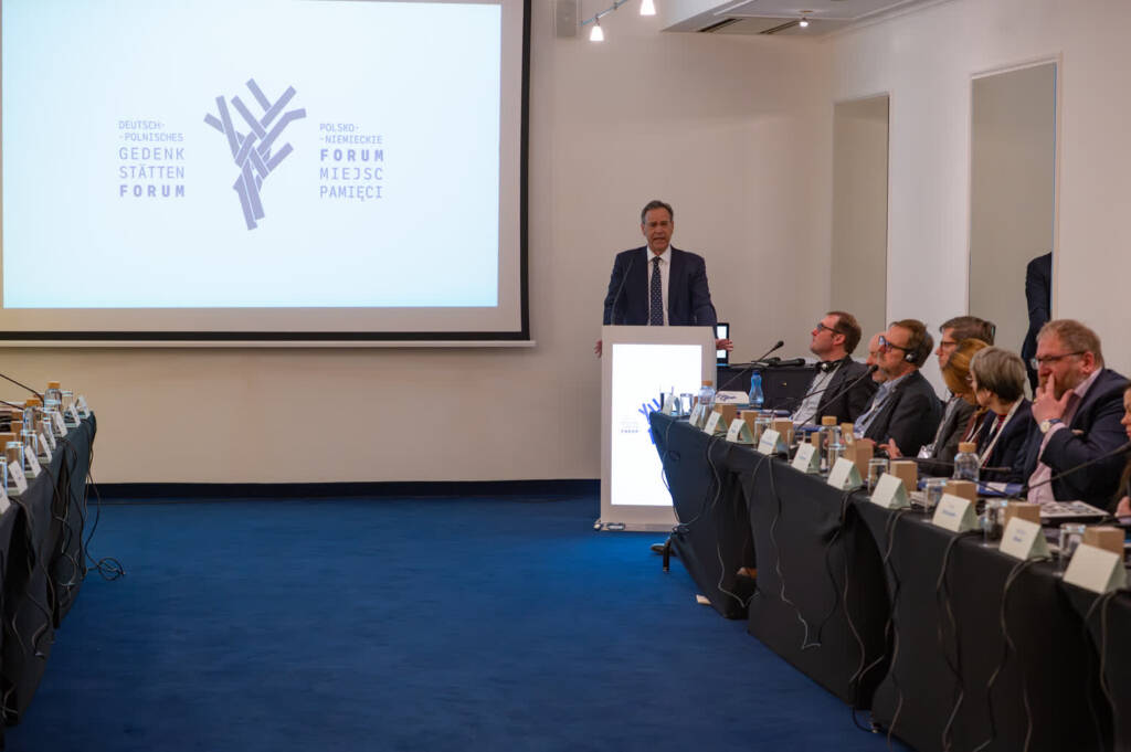 EAttachments94111530ee581df35da7164bf5e4a16b36ae46b xl