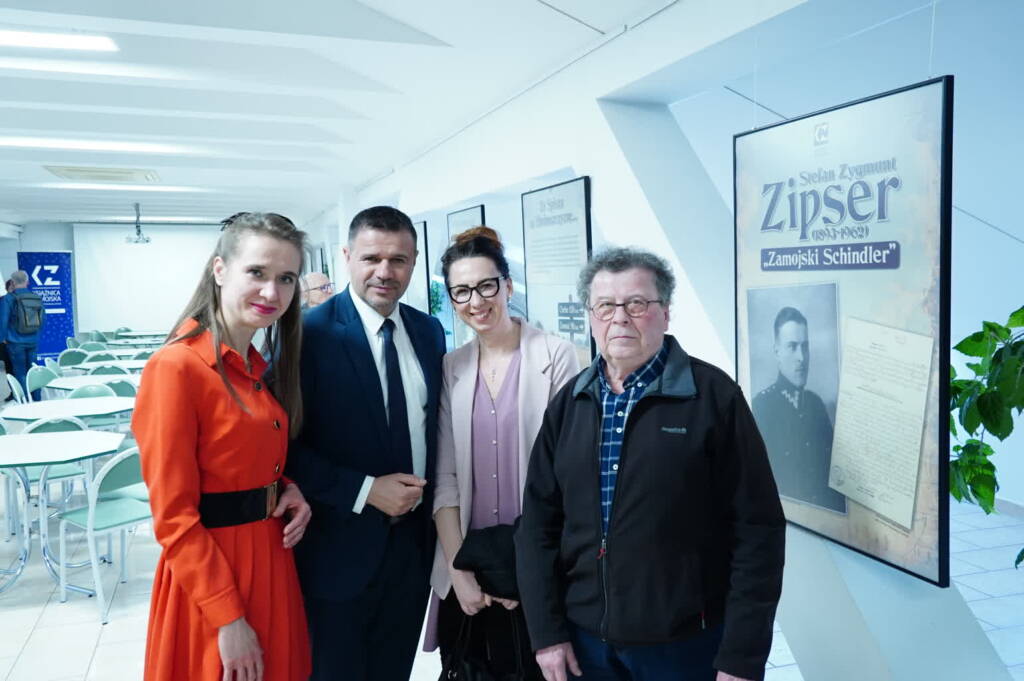 EAttachments941183126893c711a090ba482047c2510a882bc xl