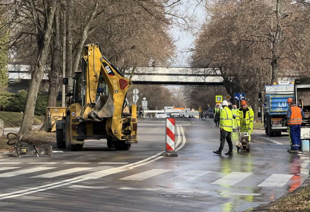 Awaria wodociągowa na ulicy Sowińskiego w Lublinie 1 EAttachments9412548263bbb2003e6ee7ce31b8070b9a2ceda xl