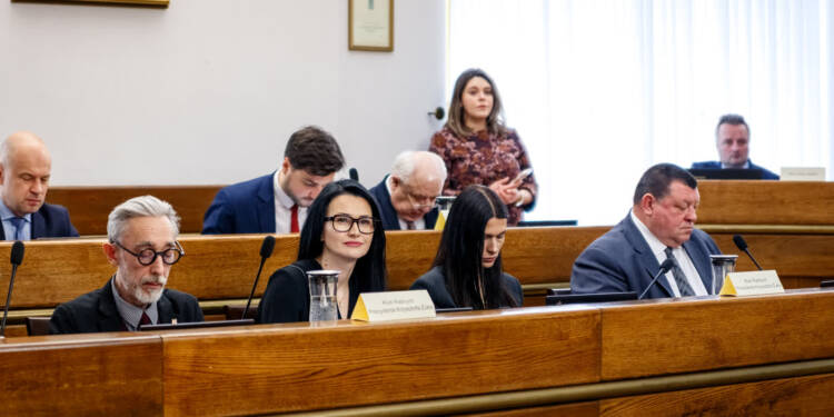 EAttachments9414881251f3e8ef55bbc712b0683b4b5351132 xl