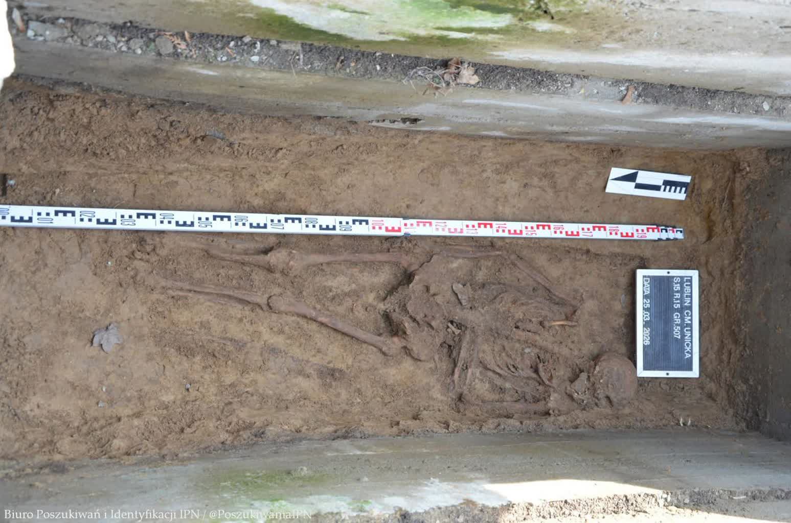 Lublin: IPN odnalazł szczątki. To prawdopodobnie więźniowie straceni na Zamku 3 657388673_1381636963991433_3536476991366349262_n.jpg