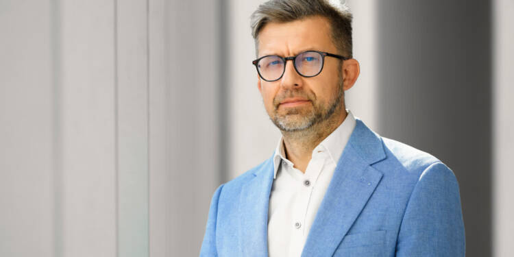 Rząd obniża ceny paliw. Ekonomista: to działanie doraźne 1 EAttachments94222144a8518d186aa20eb779f4c695a4e9391 xl