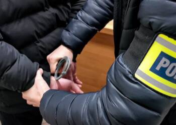 Znęcali się nad swoimi bliskimi. Teraz za to odpowiedzą 2 EAttachments5760925ada43185b3b95f6f96574aec536e65fa