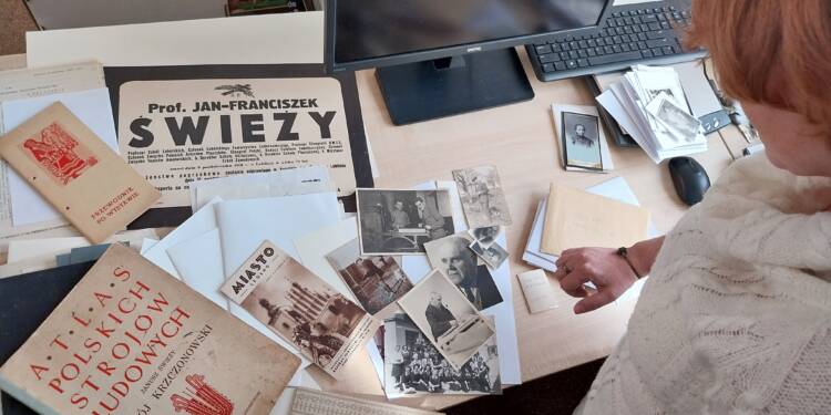 EAttachments760813835e3ef7934d5a30d16b715a4fd10b189