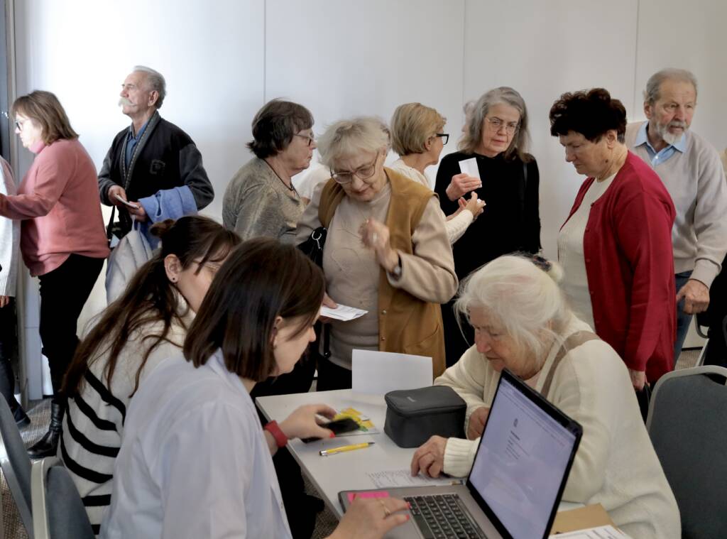 EAttachments85364148dd7c4ba0f3be5daa27b1f4cfd81e28a