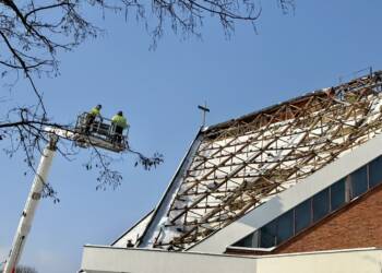 Po pożarze kościoła. Triduum Paschalne z ograniczeniami 2 EAttachments9278073758de3af7982674ee9c97d5f1417d0ba xl