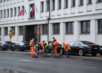 Utrudnienia na Okopowej przedłużone. Komunikacja miejska nadal na objazdach 5 EAttachments942724212fd43489b336eb998894019305ab146 xl