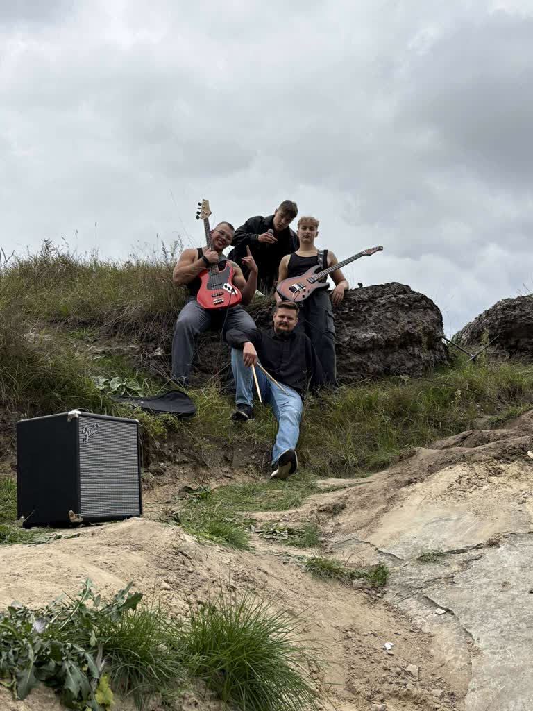 Nie godzą się na hejt i nienawiść. Młodzi muzycy nagrali teledysk 3 1000001625.jpg