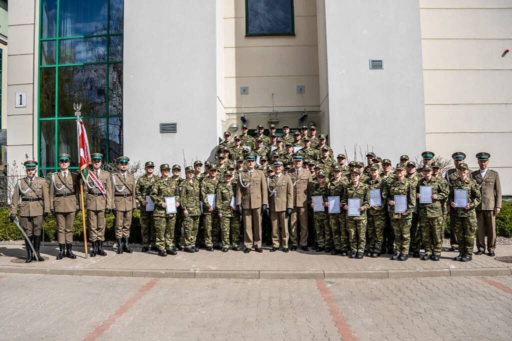 Uroczyste ślubowanie 58 osób. Nowi funkcjonariusze zasilili Nadbużański Oddział Straży Granicznej 1 EAttachments94321546515c96b402724a25895b120b57f96ca xl