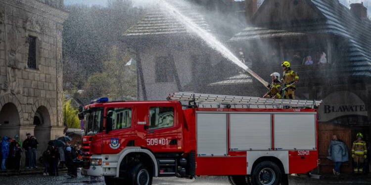 EAttachments9435488f7aa6504d9ee691fdb8fe35376b24694 xl